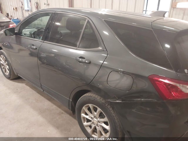 Chevrolet EQUINOX LS 2019 2GNAXSEV1K6256231 Image 14