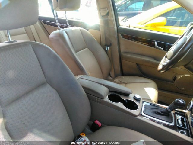 WDDGF4HB0EG246982 Mercedes-Benz C 250 Luxury/sport