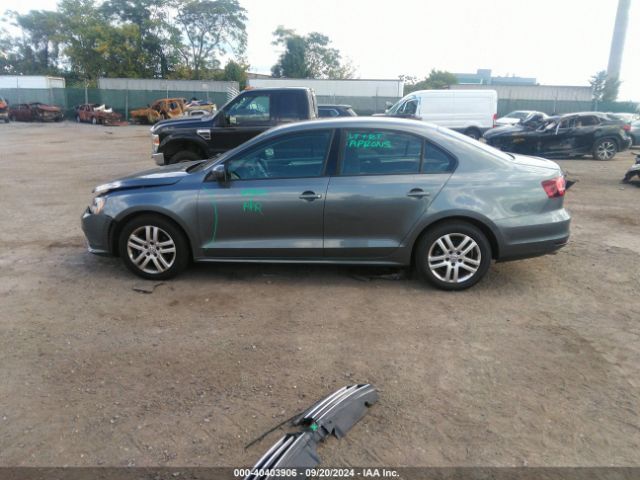 3VW2B7AJ4JM215119 Volkswagen Jetta 1.4t S