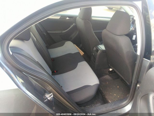 3VW2B7AJ4JM215119 Volkswagen Jetta 1.4t S