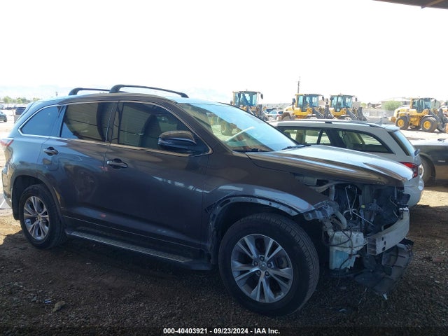 Toyota Highlander Xle V6 2015 5TDKKRFH1FS086879 Image 14
