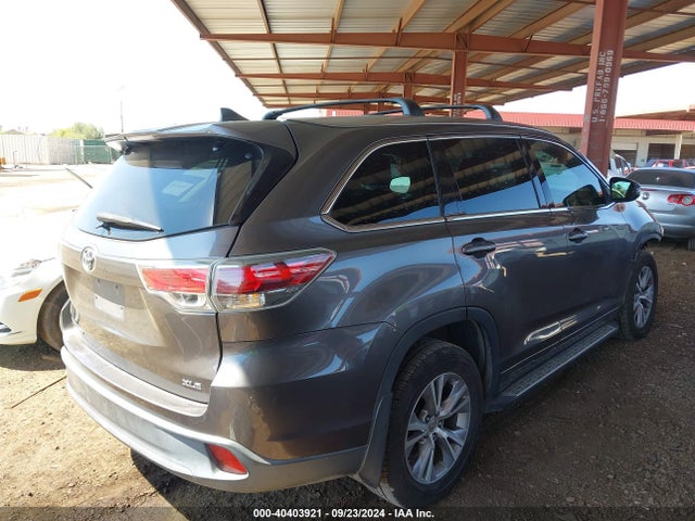 Toyota Highlander Xle V6 2015 5TDKKRFH1FS086879 Image 4