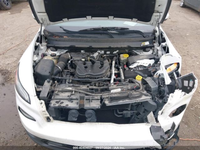 1C4PJMCS8FW764930 Jeep Cherokee Latitude Altitude