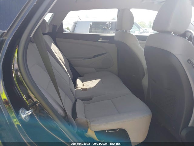 KM8J23A46MU406957 Hyundai TUCSON SE