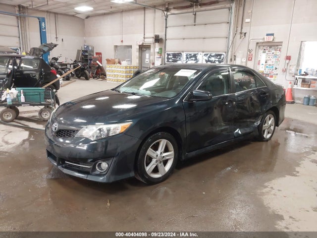 Toyota CAMRY SE 2014 4T1BF1FKXEU872137 Image 2
