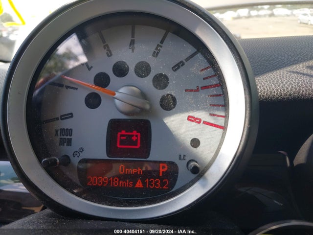 2009 MINI COOPER WMWMF33549TW72824 Photo 6