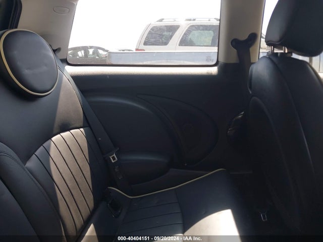2009 MINI COOPER WMWMF33549TW72824 Photo 7