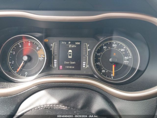 1C4PJLAB3HW593195 Jeep Cherokee Altitude Fwd