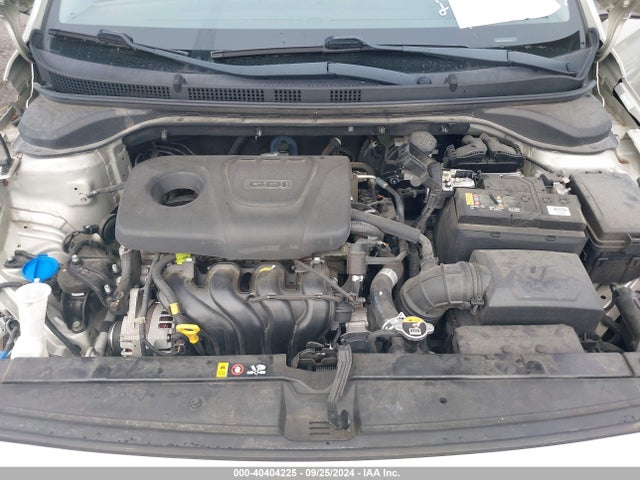 Hyundai ACCENT SE 2019 3KPC24A32KE081021 Image 10