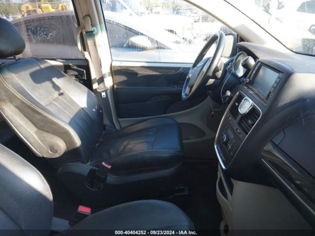 2C4RC1BG3GR214639 Chrysler Town & Country Touring
