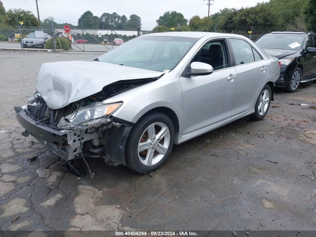 Toyota CAMRY SE 2014 4T1BF1FK0EU330593 Image 2