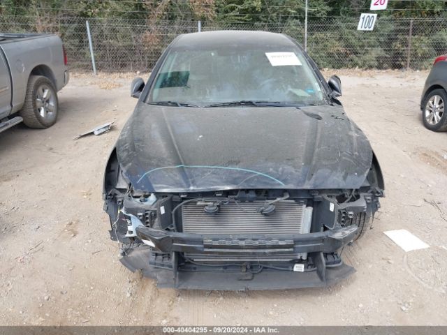 5NPE24AF0JH722180 Hyundai SONATA SE