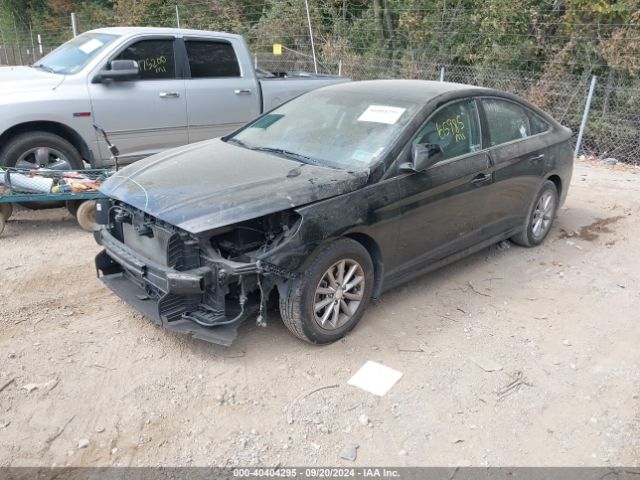 5NPE24AF0JH722180 Hyundai SONATA SE