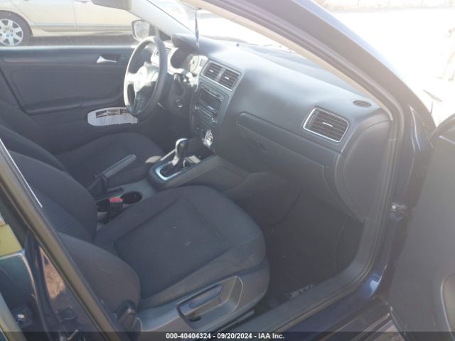 3VW2K7AJXEM319233 Volkswagen Jetta 2.0l S