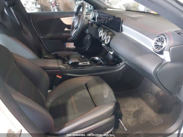 W1K5J4HB7PN421376 Mercedes-Benz Cla 250 Coupe 4matic