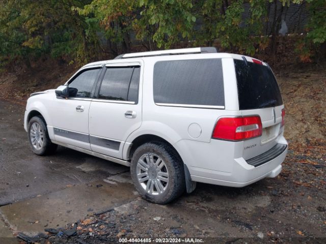 5LMJJ2J51EEL00852 Lincoln Navigator