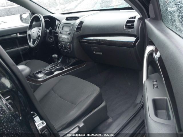 5XYKT3A6XEG535892 KIA SORENTO LX
