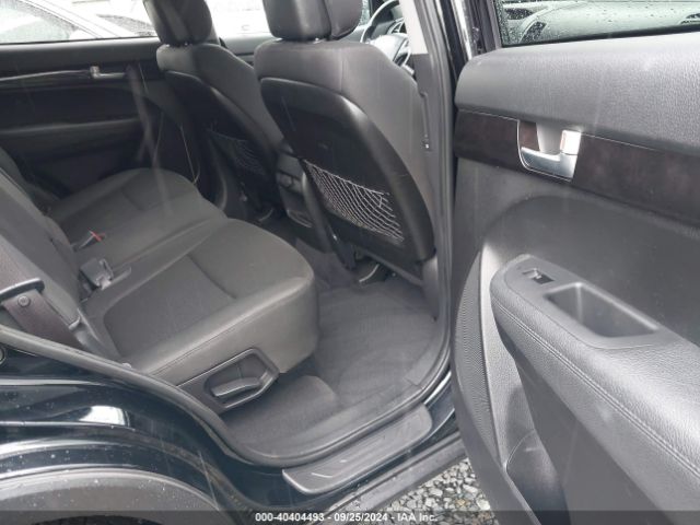 5XYKT3A6XEG535892 KIA SORENTO LX