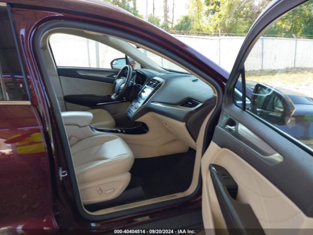 5LMCJ1C91KUL21575 Lincoln Mkc Standard