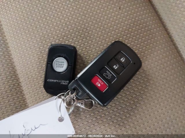JTMRJREVXGD029151 Toyota Rav4 Hybrid Xle