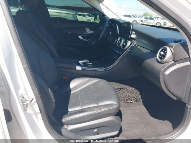 55SWF4JB9GU160646 Mercedes-Benz C 300 Luxury/sport