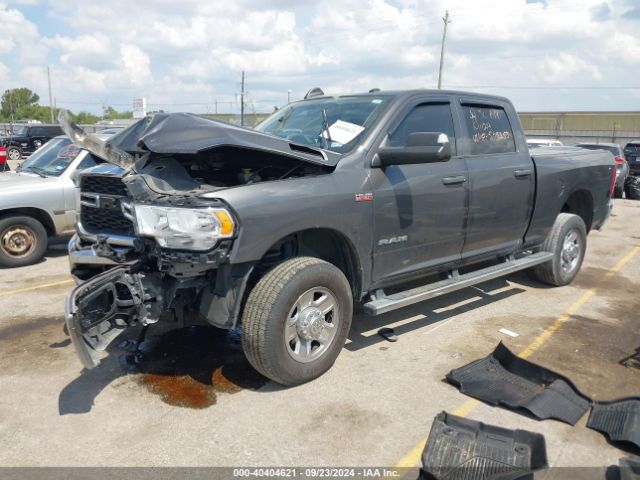 3C6UR5CJ4KG595255 RAM 2500 Tradesman  4x4 6'4 Box