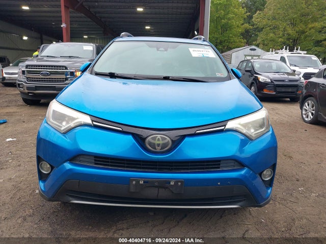 Toyota Rav4 Limited 2018 JTMDFREV0JJ739194 Image 13