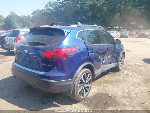 JN1BJ1CR8JW208618 Nissan Rogue Sport Sl