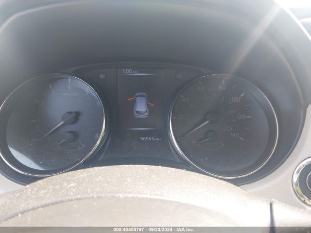 JN1BJ1CR8JW208618 Nissan Rogue Sport Sl