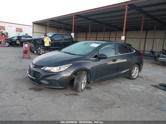 Chevrolet Cruze Lt Auto 2017 1G1BE5SM4H7227954 Image 2