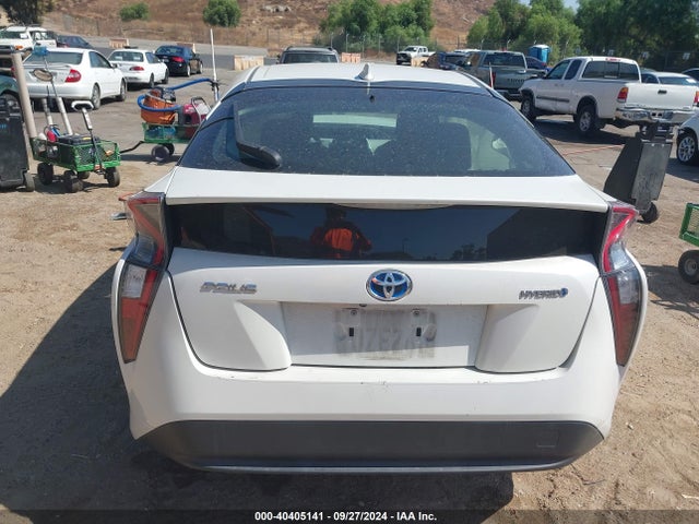 Toyota Prius Three 2016 JTDKARFU9G3025301 Image 16