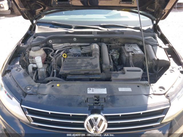 3VWDB7AJ3JM241901 Volkswagen Jetta 1.4t Se/1.4t Wolfsburg Edition