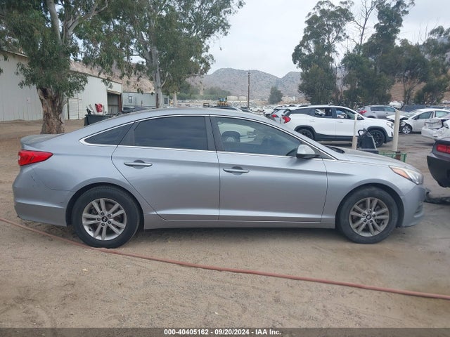 Hyundai SONATA SE 2015 5NPE24AFXFH024201 Image 13