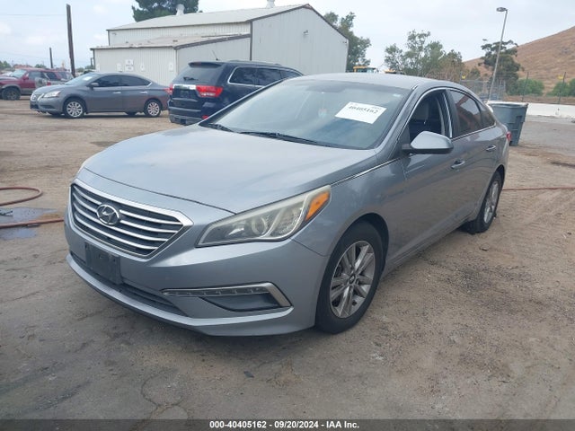 Hyundai SONATA SE 2015 5NPE24AFXFH024201 Image 2