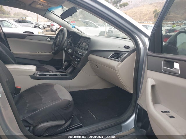 Hyundai SONATA SE 2015 5NPE24AFXFH024201 Image 5