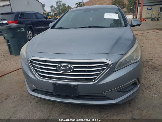 Hyundai SONATA SE 2015 5NPE24AFXFH024201 Image 6