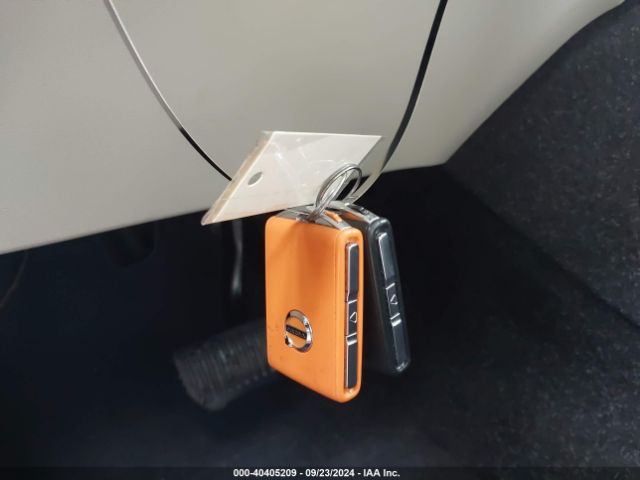 YV4162UK8M2428240 Volvo Xc40 T5 Momentum