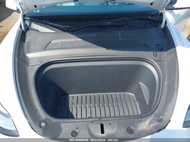 2021 TESLA MODEL Y 5YJYGAEE4MF215705 Photo 9