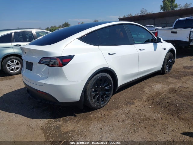 2021 TESLA MODEL Y 5YJYGAEE4MF215705 Photo 3