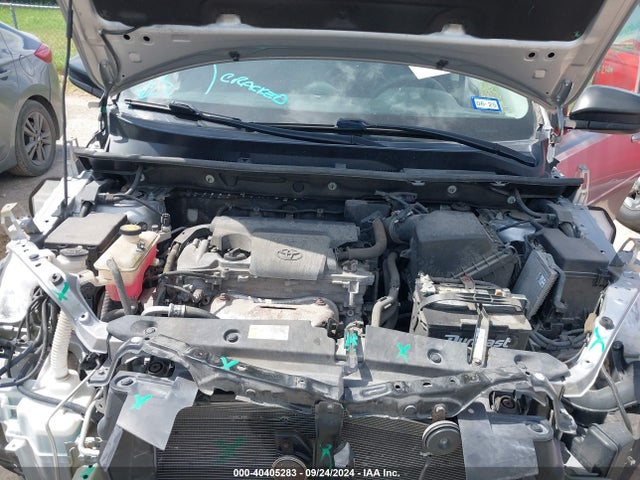 Toyota RAV4 LE 2017 2T3BFREV6HW650216 Image 10