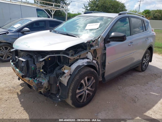 Toyota RAV4 LE 2017 2T3BFREV6HW650216 Image 2