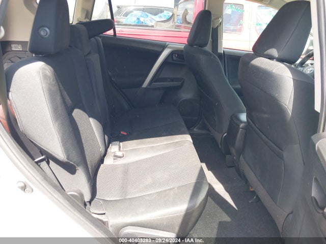 Toyota RAV4 LE 2017 2T3BFREV6HW650216 Image 8