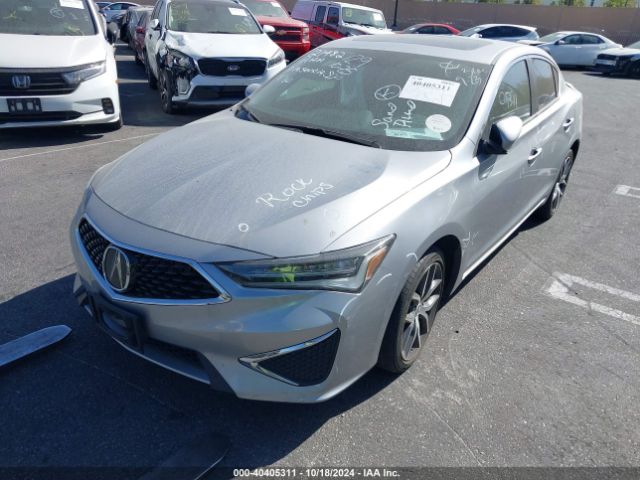 19UDE2F71NA003351 Acura Ilx Premium Package