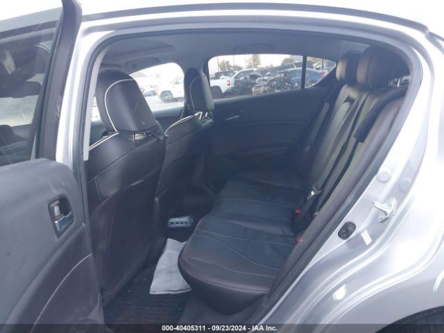 19UDE2F71NA003351 Acura Ilx Premium Package