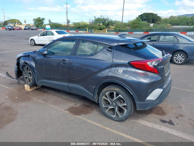 Toyota C-HR XLE 2022 JTNKHMBX4N1131982 Image 3