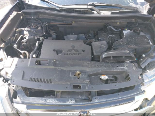 2017 MITSUBISHI OUTLANDER JA4AD3A37HZ064900 Photo 9