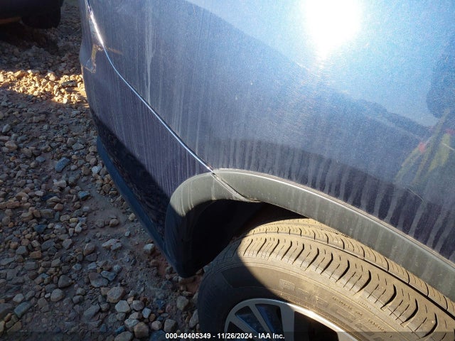 JA4AD3A37HZ064900 Mitsubishi Outlander Se