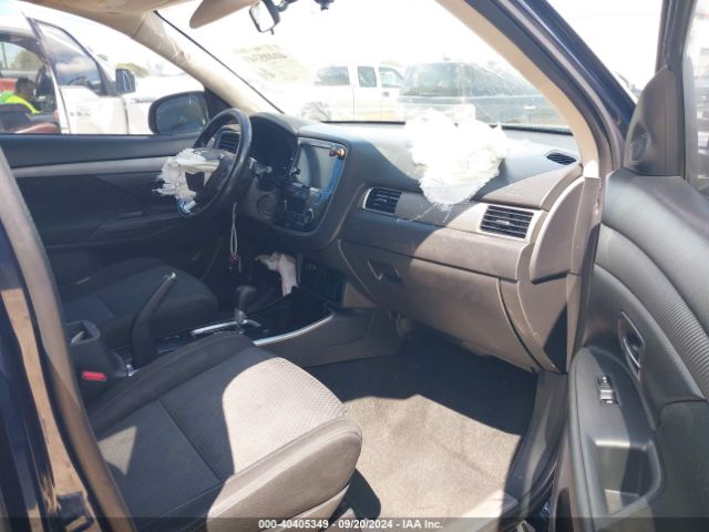 2017 MITSUBISHI OUTLANDER JA4AD3A37HZ064900 Photo 4