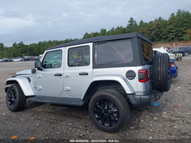 1C4JJXP6XPW684082 Jeep Wrangler 4xe Sahara 4x4