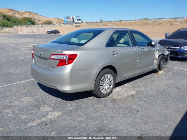 4T1BD1FK6EU114009 Toyota Camry Hybrid Le